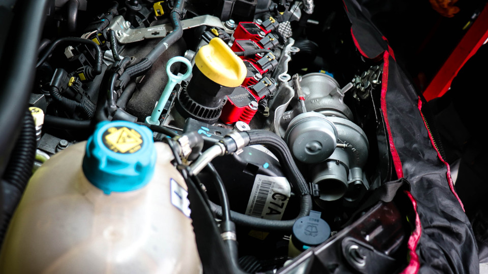 HPTURBO // OFICINA